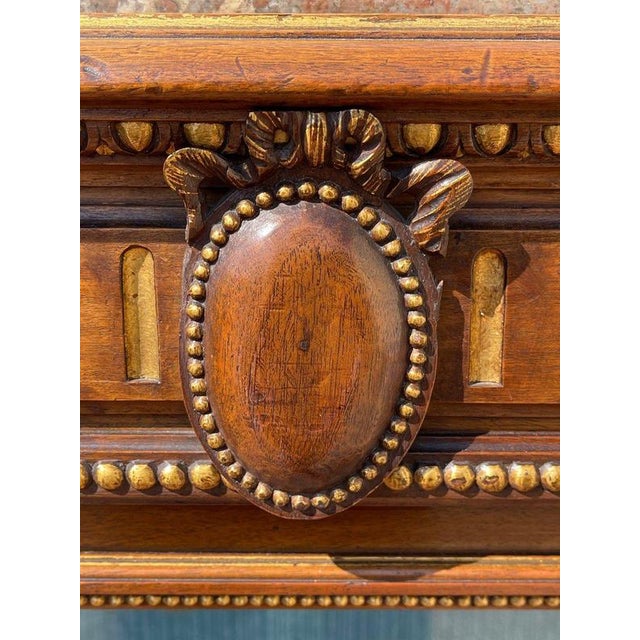 Period: 19th century Style: Louis 16th, Directory Condition: Good condition Material: Wallnut Width: 1m31Height:...