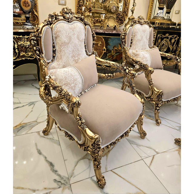 French Louis XV Accent Armchair – Cream Damask Upholstery Velvet With Gilded Gold Leaf Frame For Sale - Image 4 of 4
