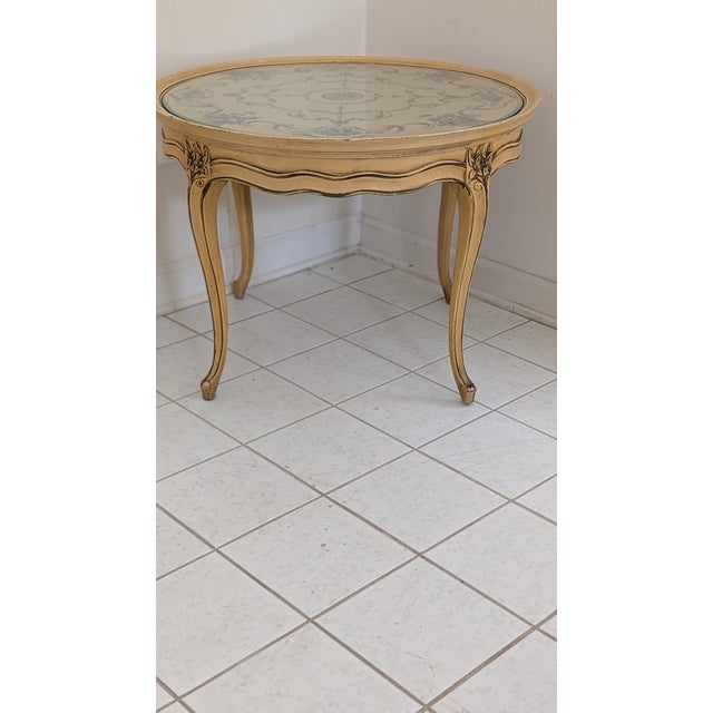 Wood Vintage Handpainted Italian Design Toleware Round Coffee Table For Sale - Image 7 of 12