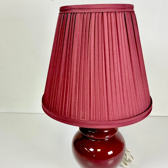 Ceramic 1980s Traditional Chinoiserie Boho Chic Ceramic Ginger Jar Petite Table Lamp. For Sale - Image 7 of 11