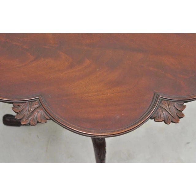Vintage Crotch Mahogany Chippendale Style Pie Crust Pedestal Side Tea Table For Sale - Image 11 of 12