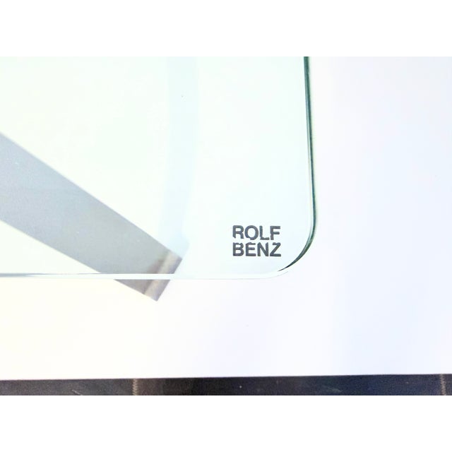 Contemporary Coffee Table in Glass and Aluminum by Anita Schmidt for Rolf Benz, 1998 For Sale - Image 3 of 10