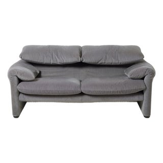 Maralunga Two-Seater Sofa by Vico Magistretti for Cassina, Italy, 1980s For Sale