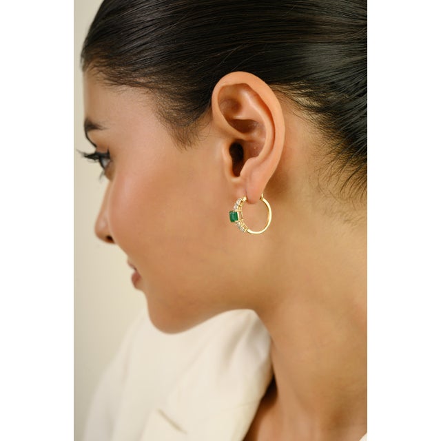 Green 18k Yellow Gold 1.45Ct Square Emerald & Diamond Everyday Hoop Earrings- A Pair For Sale - Image 8 of 13