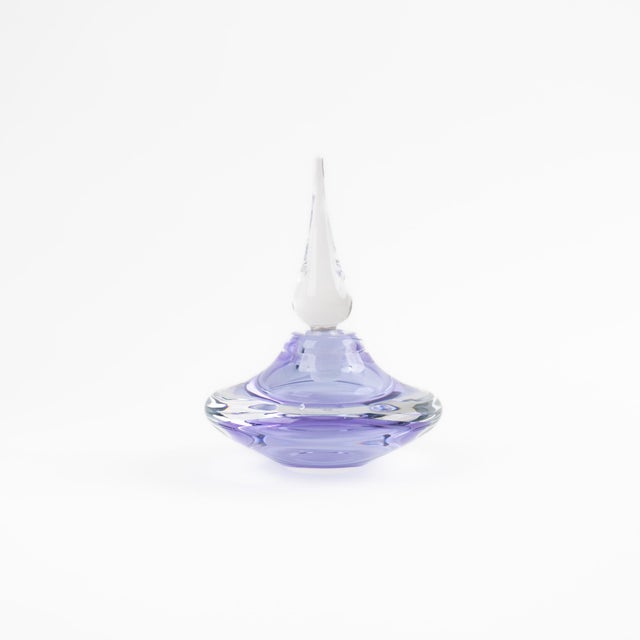 Purple Vintage Light Purple Glass Perfume Bottle With Clear Stopper For Sale - Image 8 of 12