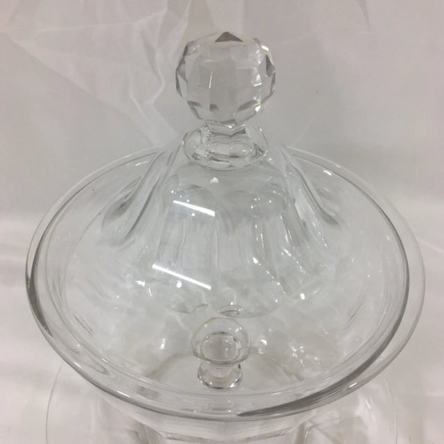 These people must have gotten this as a wedding present and never used it. It was in it's original packing box with straw...