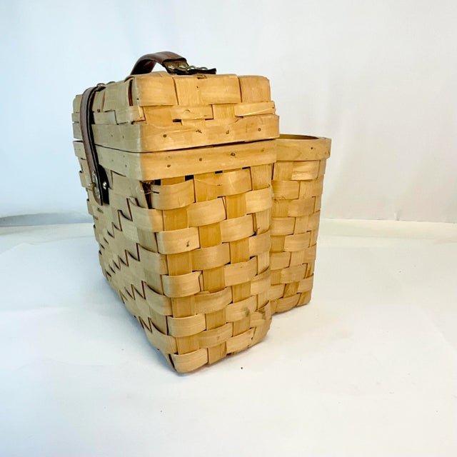 Wood 1980s Vintage Boho Chic Coastal Arts & Crafts Woven Maple Slat Wine Picnic Basket For Sale - Image 7 of 8