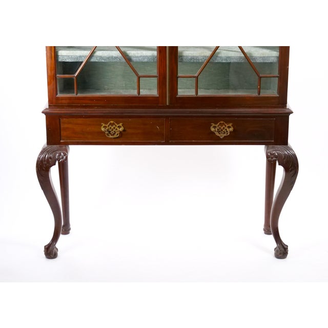 Chippendale Style 19th Century Mahogany Two-Part Bookcase Cabinet on Stand For Sale In New York - Image 6 of 15