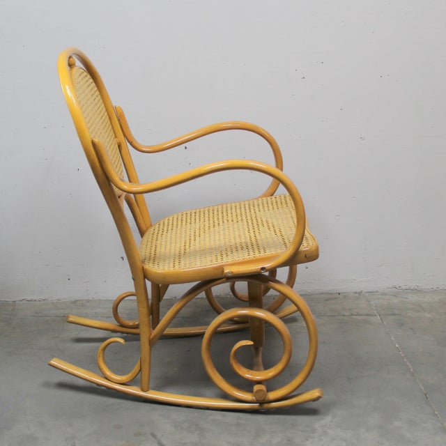 Wood Vintage Rocking Chair in Beech, 1980s For Sale - Image 7 of 7