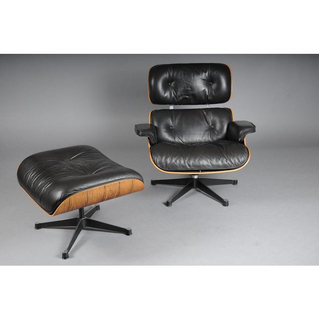 1960s Set of Lounge Chair and Ottoman by Charles Eames for Herman Miller, 1960s For Sale - Image 5 of 18