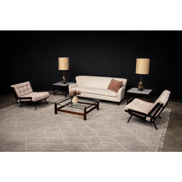 Manufactured by Forma in the 1960s, this sofa reflects the studio’s commitment to refined modern forms and high-quality...