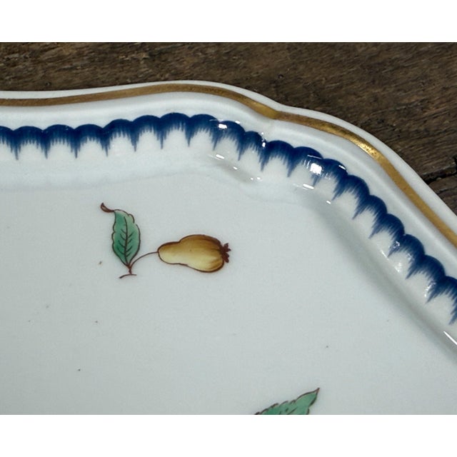 Richard Ginori Richard Ginori Italian Faience Square Dish With Scattered Fruit and Floral Decoration For Sale - Image 4 of 6