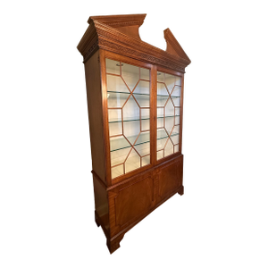 Late 20th Century Baker Historic Charleston Collection Chippendale Carved Mahogany China Cabinet