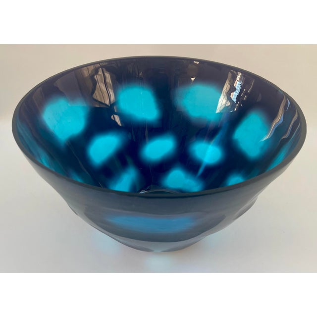 Glass Monumental Murano Facetted Battuto Cobalt Blue Art Glass Bowl For Sale - Image 7 of 9