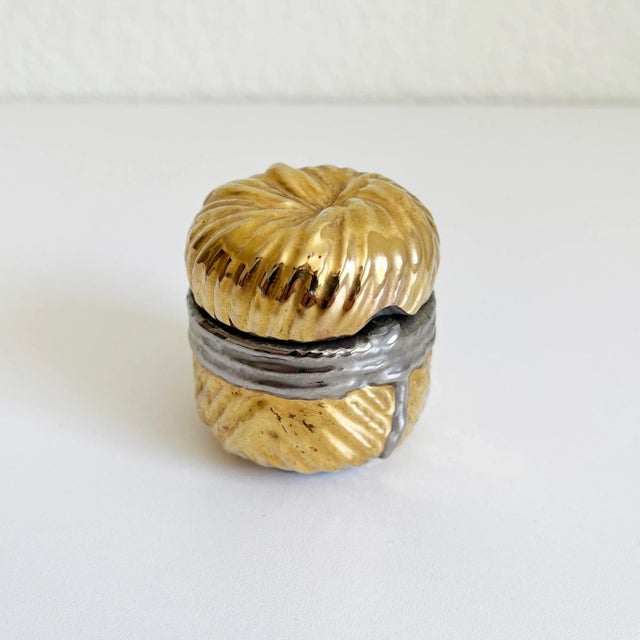 Vintage Italian Gold & Silver Pill Box For Sale In Sacramento - Image 6 of 8