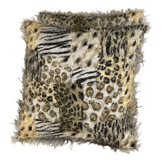Modern Animal Luby Eyelash Small Throw Pillows- Set of 2 For Sale