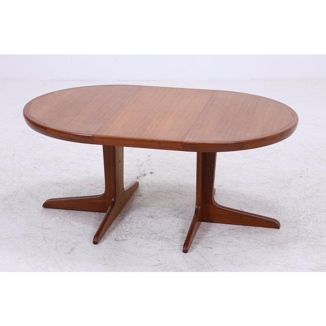 Mid-Century Danish Extendable Teak Coffee Table For Sale - Image 3 of 18