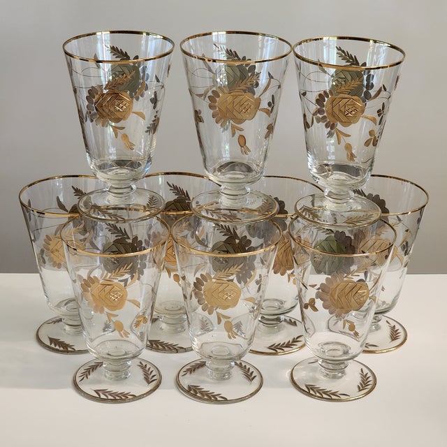 Gold 1960s 24k Gold Encrusted Crystal Iced Tea Footed Tumbler Barware Set - Set of 10 For Sale - Image 8 of 14
