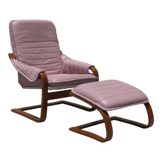 1980s Vintage Bentwood Leather Lounge Chair & Ottoman For Sale