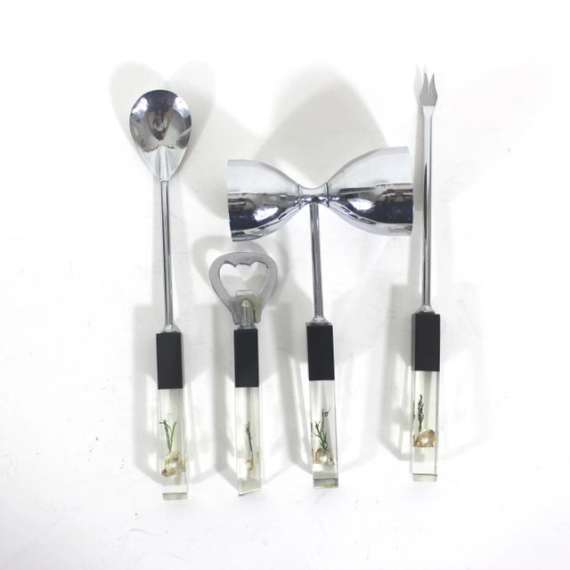 What a great gift for the mixologist in your life. This is a 4 piece bar tool set. Made in Japan by Swank in the mid...
