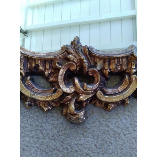 1960s French Carved Gilt Gold Gesso Composite Mirror For Sale - Image 5 of 12