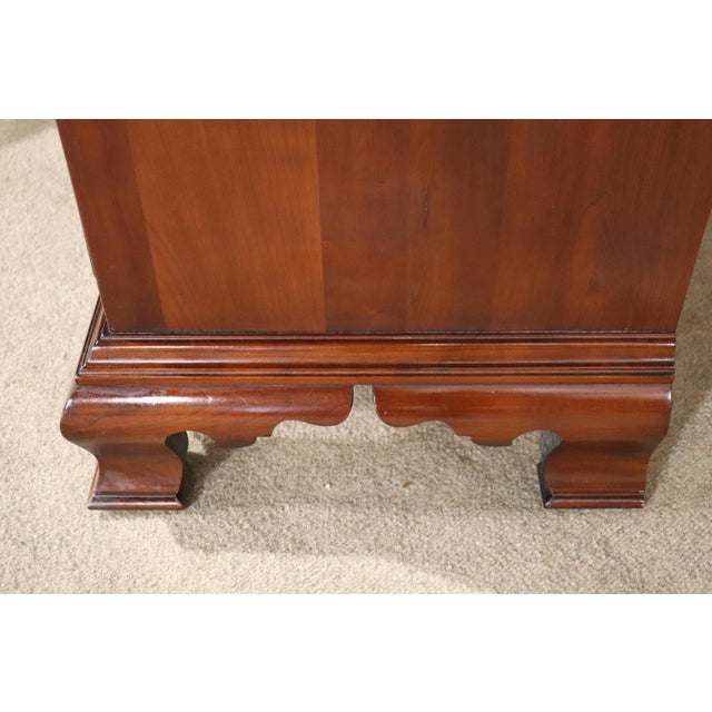 Mid 20th Century Chippendale Style Bedside Chests - 2 Pieces For Sale - Image 9 of 12