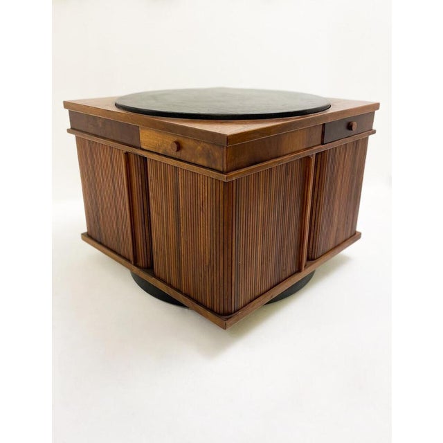 Mid-Century Italian Swivel Coffee Table attributed to Gianfranco Frattini, Italy, 1960s For Sale - Image 3 of 9