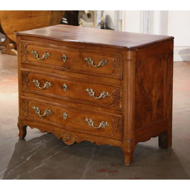 18th Century French Louis XV Fruitwood Commode Lyonnaise With Bronze Handles For Sale In Dallas - Image 6 of 11