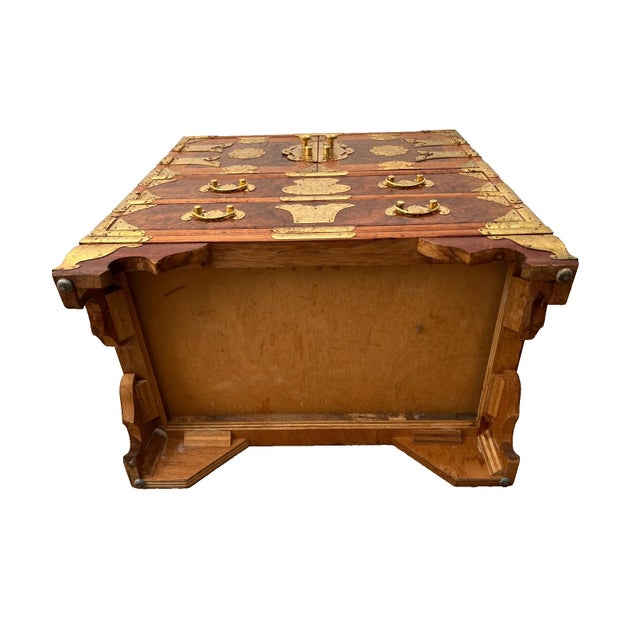 Vintage Korean Elm Burl Brass Bound Bandaji Small Chest Wedding Cabinet Felt For Sale - Image 12 of 12