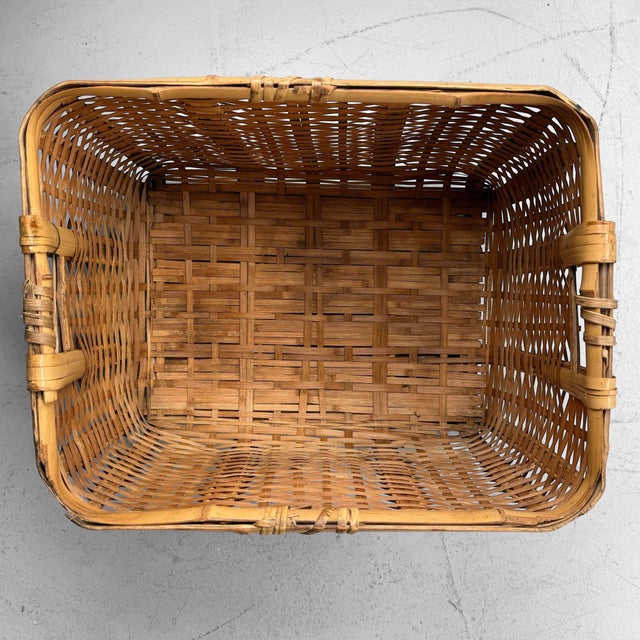 Brown Vintage Japanese Bamboo Harvest Basket, 1960s For Sale - Image 8 of 10