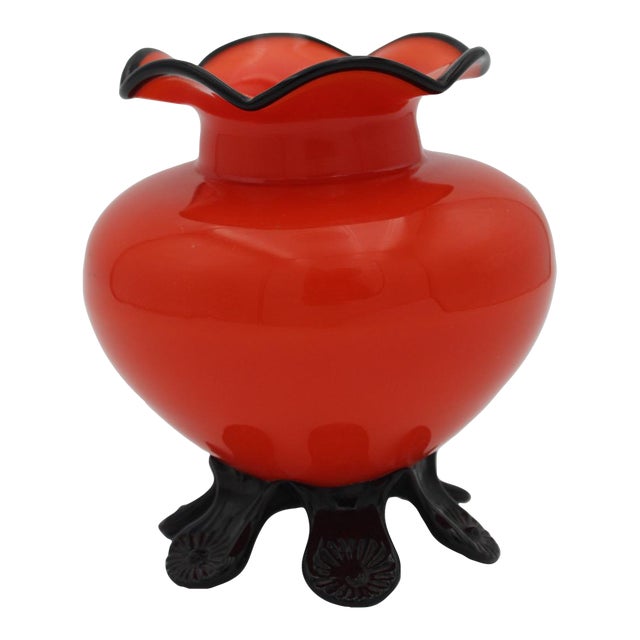 Early 20th Century Bohemian Red Tango Glass Vase by Michael Powolny for Loetz For Sale