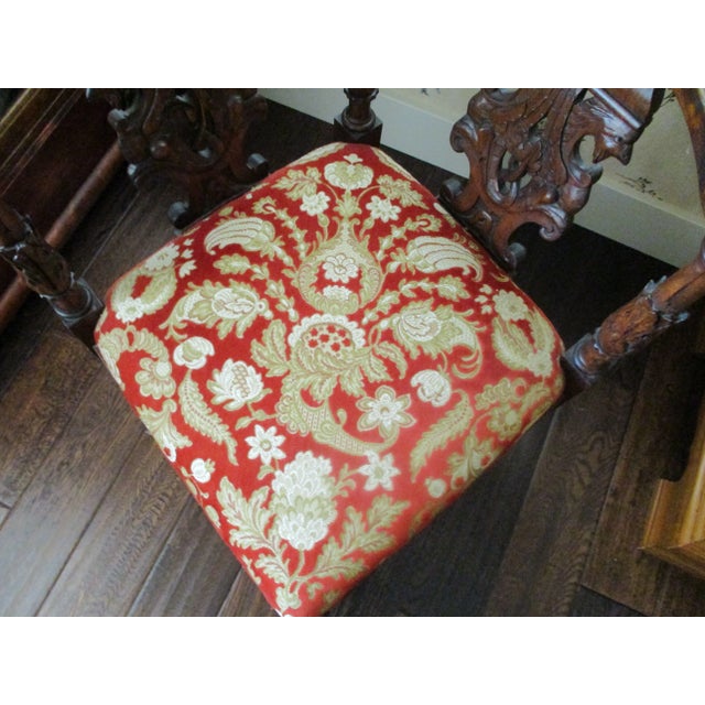 Antique Vintage Victorian Carved Walnut Corner Italian Chair Face & Griffons For Sale In South Bend - Image 6 of 15