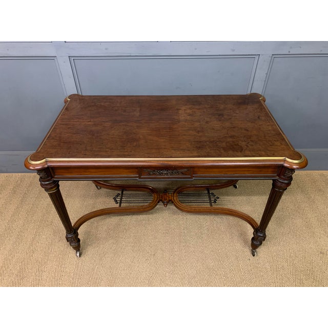 A fine quality mid 19th century, Louis Philippe period, French library table. Of excellent construction in solid mahogany...