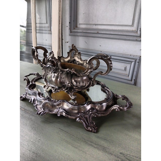 Louis XV Table Planter with Metal Mirror, 1890s, in Good conditions. Designed 1890 to 1919 This piece has an attribution...