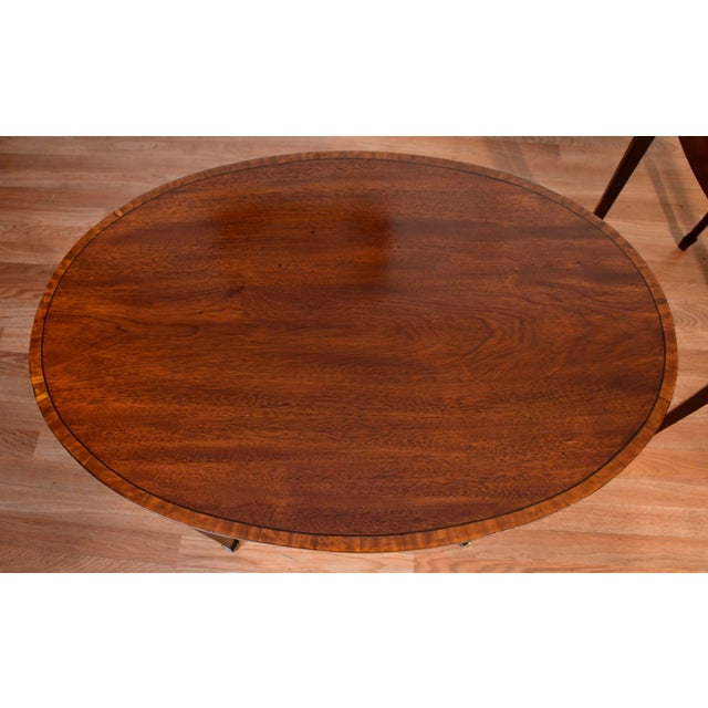 1910s Pair Antique English Hepplewhite Mahogany Side Tables / End Tables For Sale - Image 4 of 18