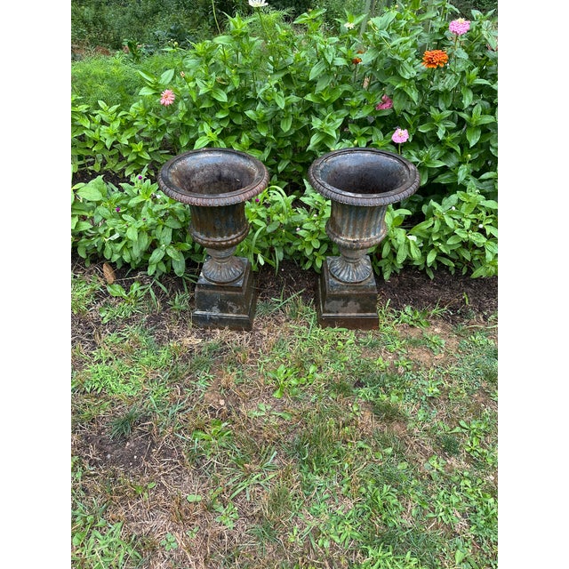 Late 20th Century Neoclassical Cast Iron Urns on Plinths - A Pair For Sale - Image 4 of 12
