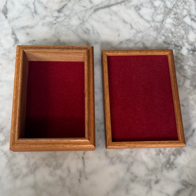 Solid Wood Jewelry Box With Bald Eagle Tile Top, Signed by Artist Ted Blaylock, 1986, Red Felt Interior For Sale In Los Angeles - Image 6 of 9