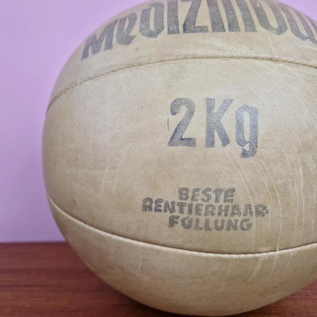 1960s Vintage Leather Medicine Ball, 1960s For Sale - Image 5 of 6