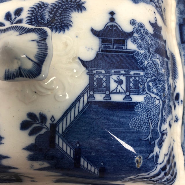 Shabby Chic 19th Century English Blue & White Covered Vegetable Dish For Sale - Image 3 of 10