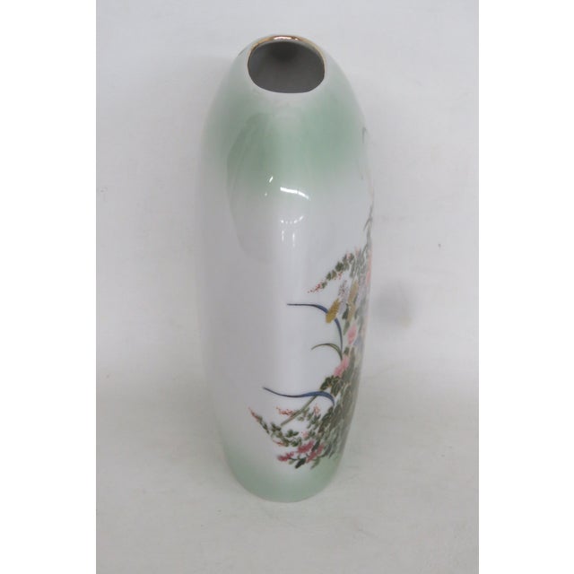 Ceramic Toyo Botan Japanese Porcelain Oval Vase Hand Painted Floral Garden Design 5019b For Sale - Image 7 of 17