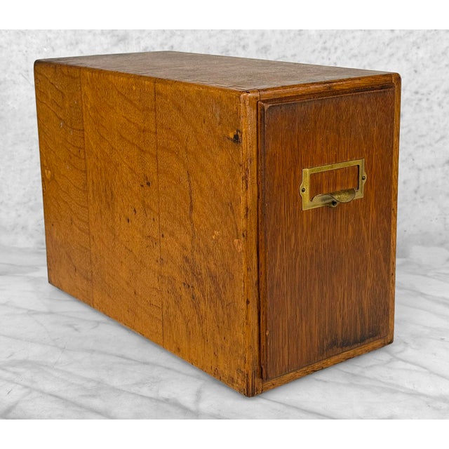 Shaw Walker Antique Quartersawn Oak Library File Card Catalog Cabinet by Shaw-Walker For Sale - Image 4 of 11