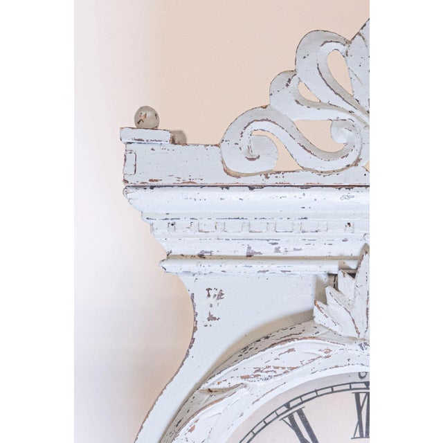 Early 19th Century Early 19th Century Swedish Neoclassical Style Painted Wood Longcase Clock with Carved Palmette For Sale - Image 5 of 9