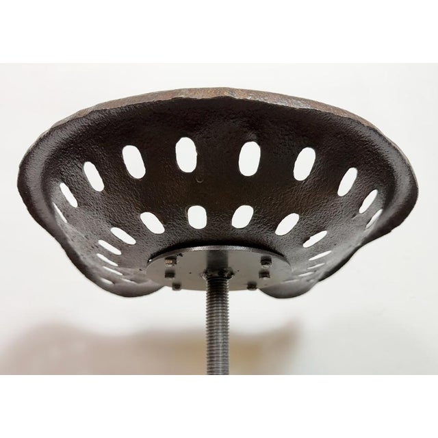 Vintage Industrial Swivel Chair, 1950s For Sale - Image 14 of 18
