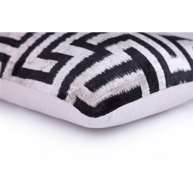Textile Black & White Geometric Velvet Throw Pillow | 16x24 Handmade Luxury Decor For Sale - Image 7 of 8