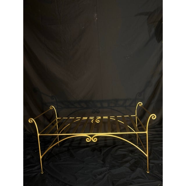 Vintage Hollywood Regency-Style Emerald Green Velvet and Gold-Tone Metal Bench For Sale In Miami - Image 6 of 11