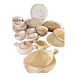 1930s Eschenbach Bird Multicolor Leaves and Grasses Dinnerware Set - 50 pcs For Sale