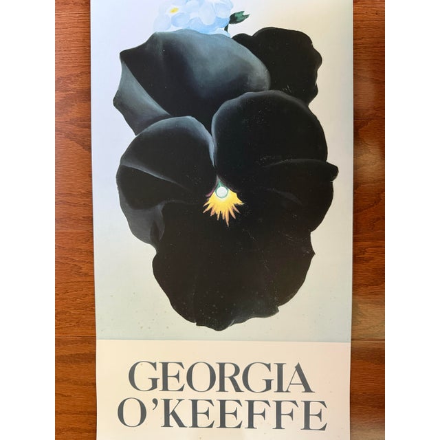 Ink Blue Vintage 1988 Georgia O'Keeffe "Pansy, 1926" Brooklyn Museum Large Format Exhibition Poster For Sale - Image 8 of 12