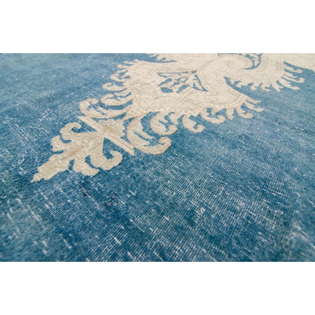 Textile 1940s Medallion Blue Beige Floral Distressed Rug Hand Knotted Wool Area Rug 1940s - 9'6” x 13'1" For Sale - Image 7 of 10