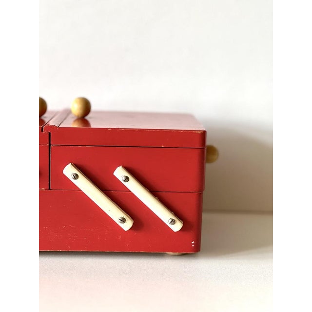 Vintage Sewing Box, 1960 For Sale - Image 6 of 16