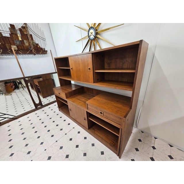 Mid Century Modern Bookcase / Wall Unit For Sale - Image 10 of 12